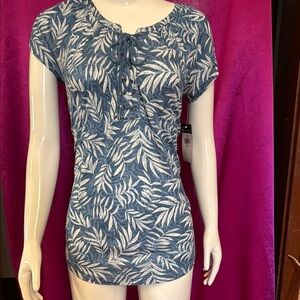 NWT Chaps size small Blue Leaf Print Women's Top